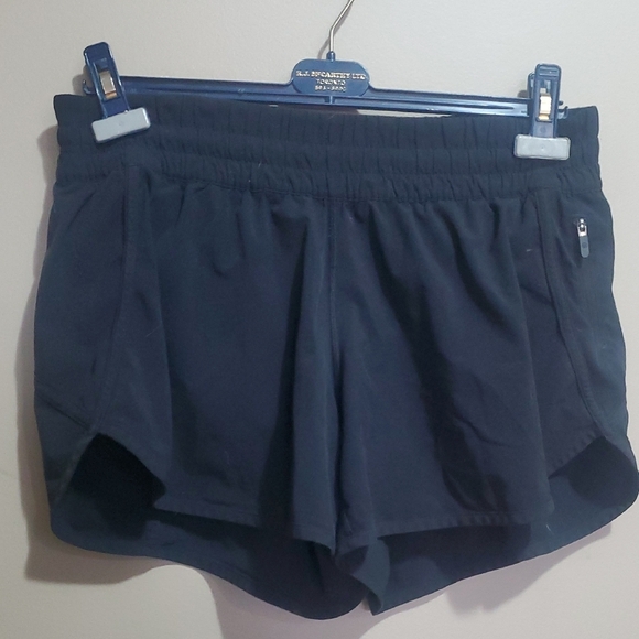lululemon athletica Pants - Lululemon Women's Swift Speed Black Shorts Size 12